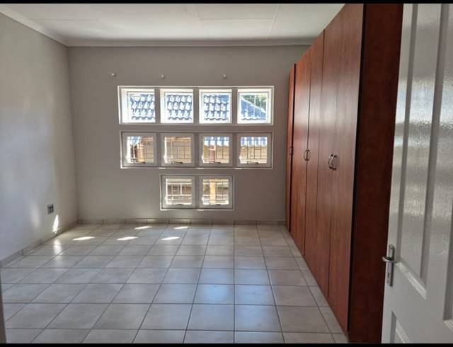 9 BEDROOM HOUSE FOR SALE IN DALVIEW